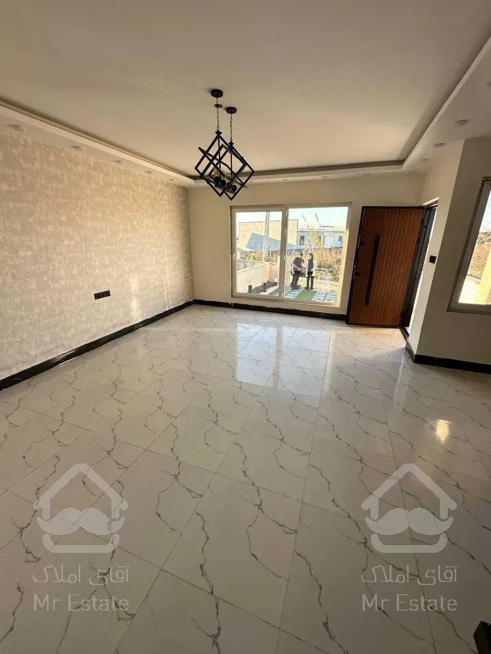 ویلا فلت کلید نخورده شیک و نوساز در بهترین منطقه