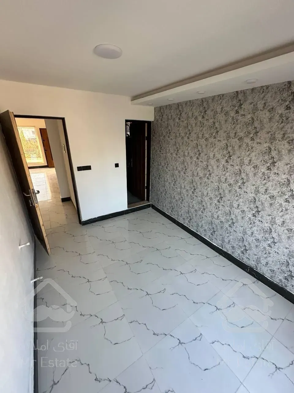 ویلا فلت کلید نخورده شیک و نوساز در بهترین منطقه