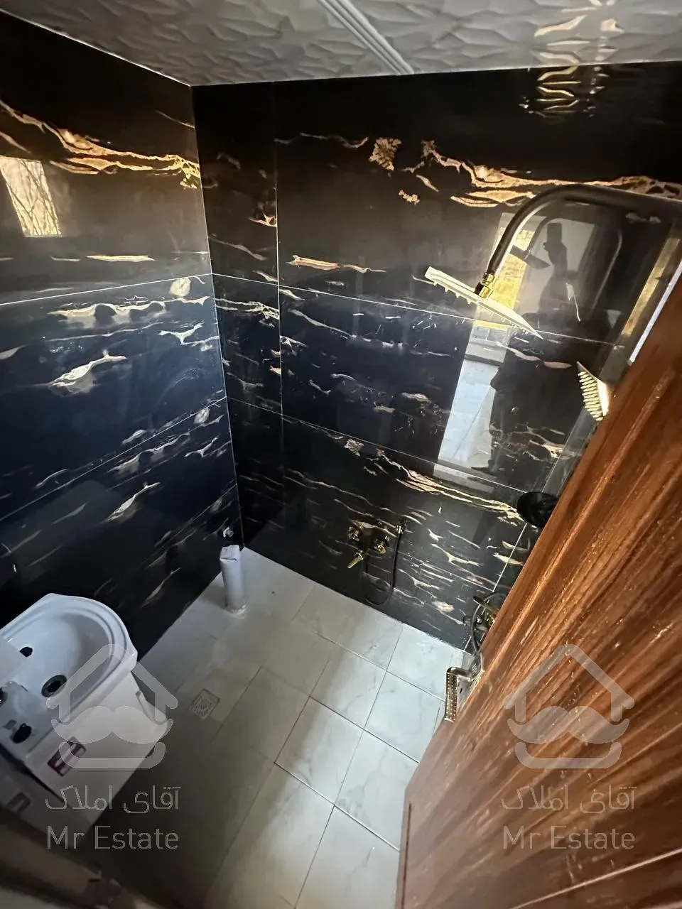 ویلا فلت کلید نخورده شیک و نوساز در بهترین منطقه