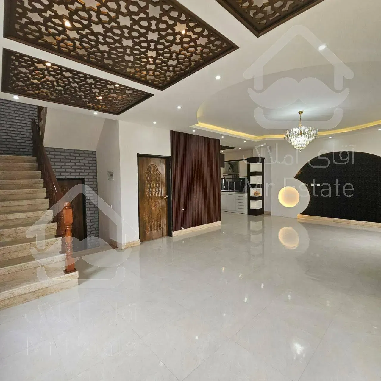 فروش ویلا دوبلکس ۳۰۰ متری در چمستان