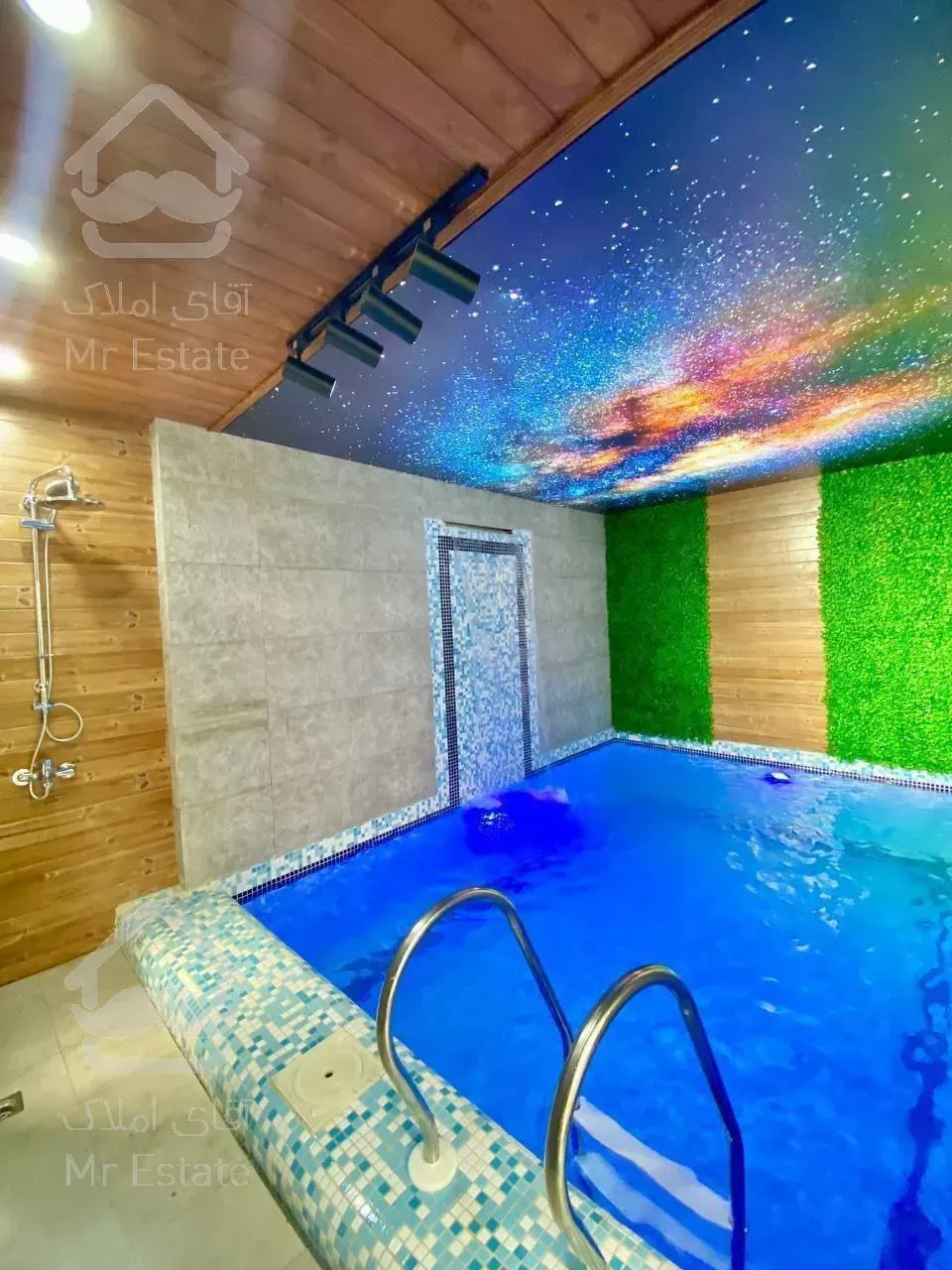 فروش ویلا تریبلکس ۳۰۰ متری در چمستان