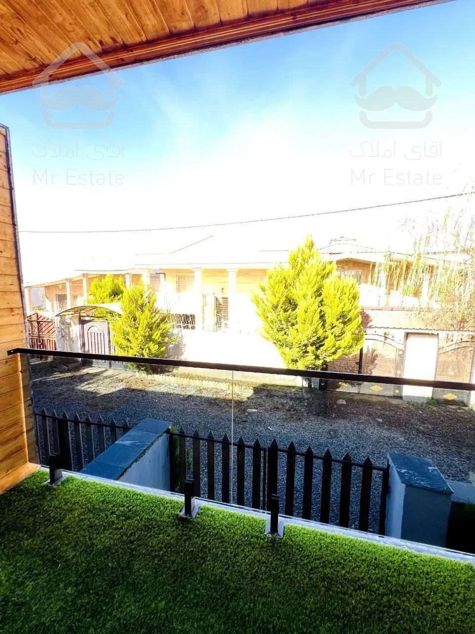 ویلا نیم پیلوت نماترمو مدرن/تراس دنج/دسترسی آسان