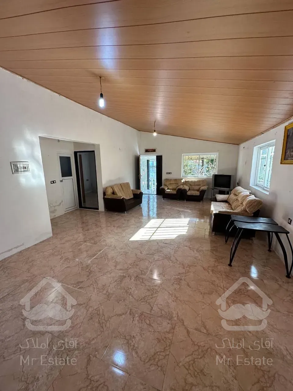 ویلا فلت دنج و با صفا/بهترین موقعیت