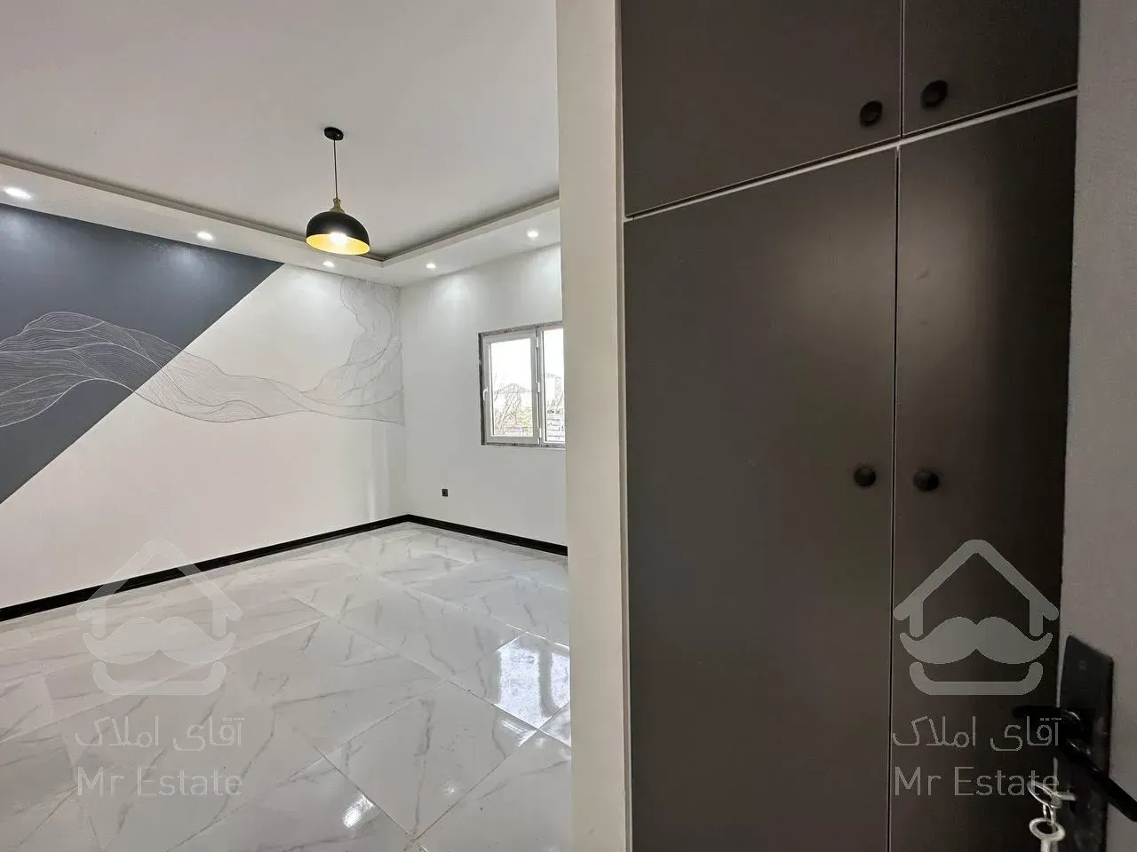 ویلا فلت مدرن/منطقه ای سرسبز/سازه مهندسی