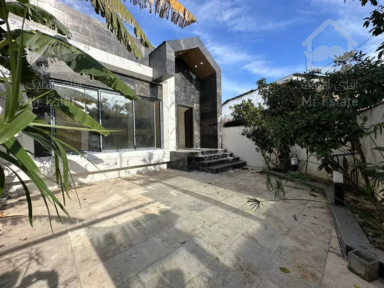 ویلا فلت نما سنگی/حیاط دنج و دلباز/مهندسی ساز