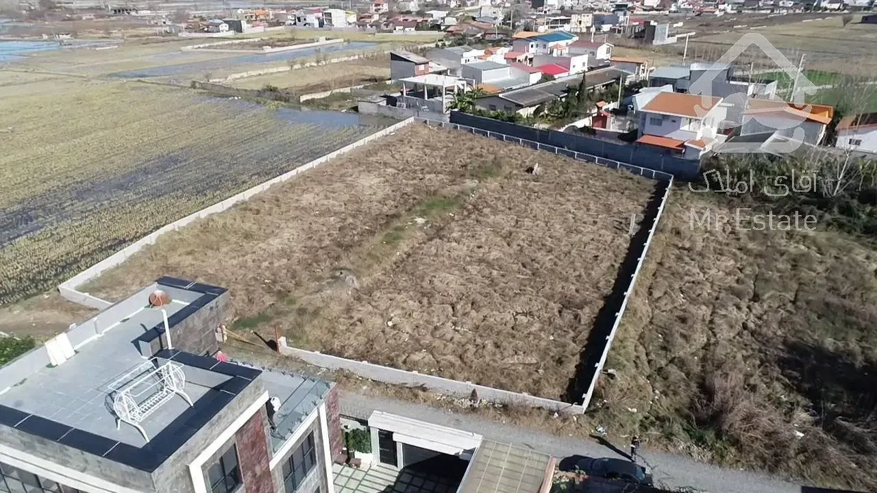 زمین قابل ساخت/دیوارکشی شده/انشعابات و مدارک تکمیل