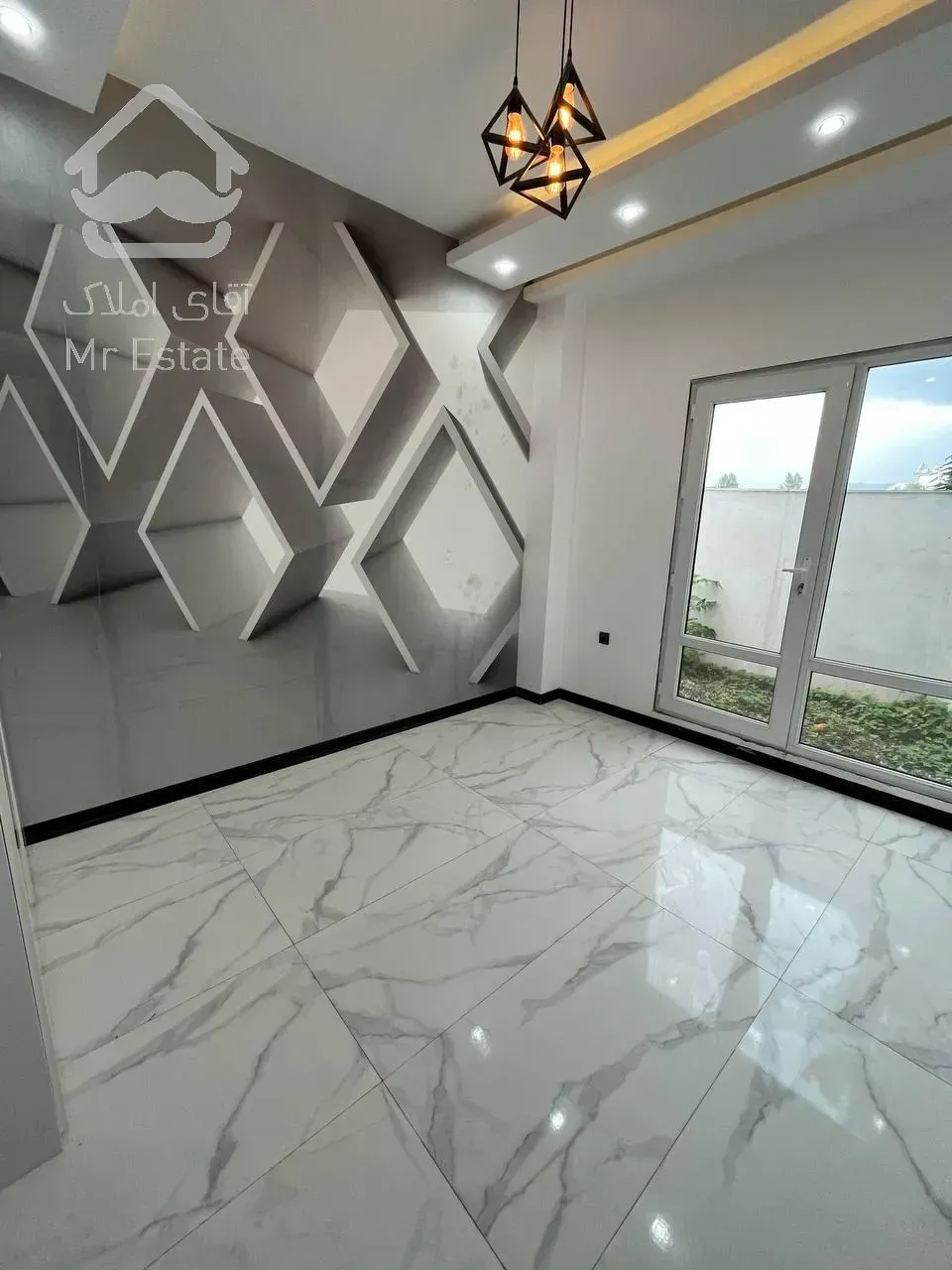 فروش ویلا تریبلکس ۳۰۰ متری در چمستان