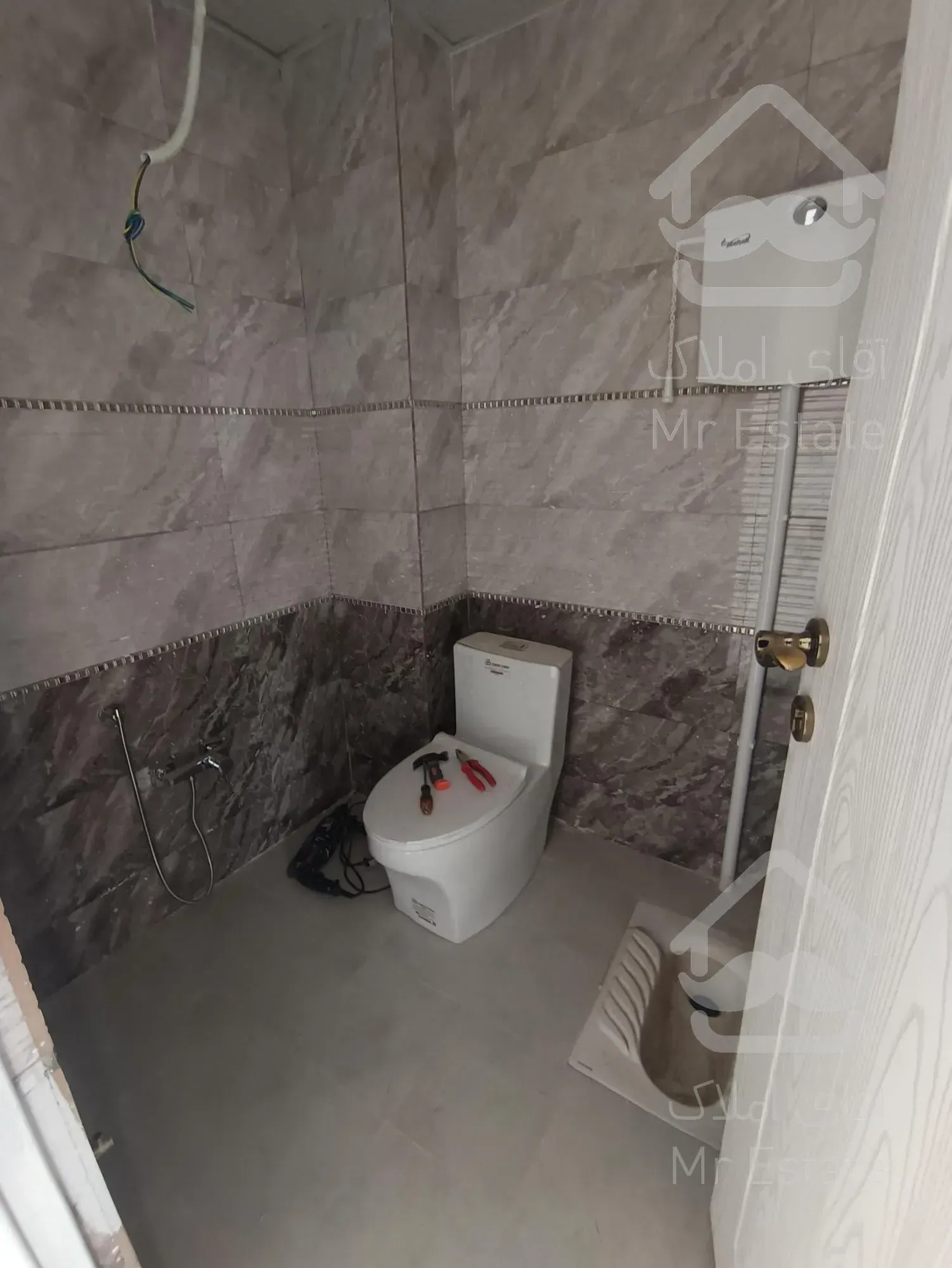 127متری/سه خواب/دوخوابه مستر/فول امکانات