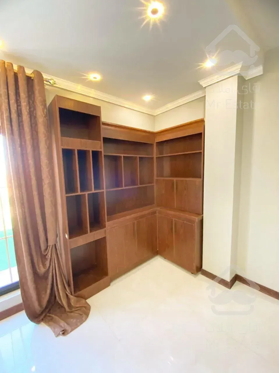 فروش کاخ ویلا ۷۰۰ متری در چمستان