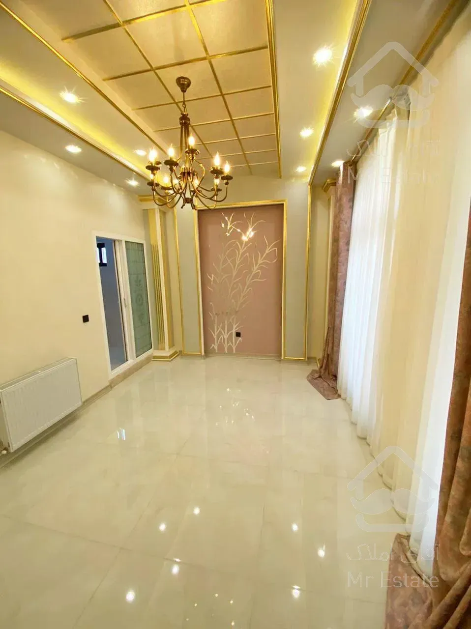 فروش کاخ ویلا ۷۰۰ متری در چمستان