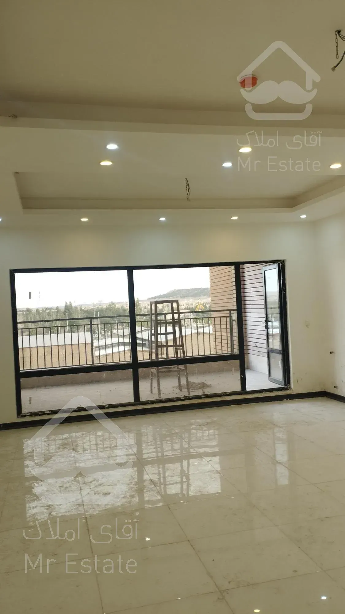 آپارتمان 83متری دو خواب زعفرانیه