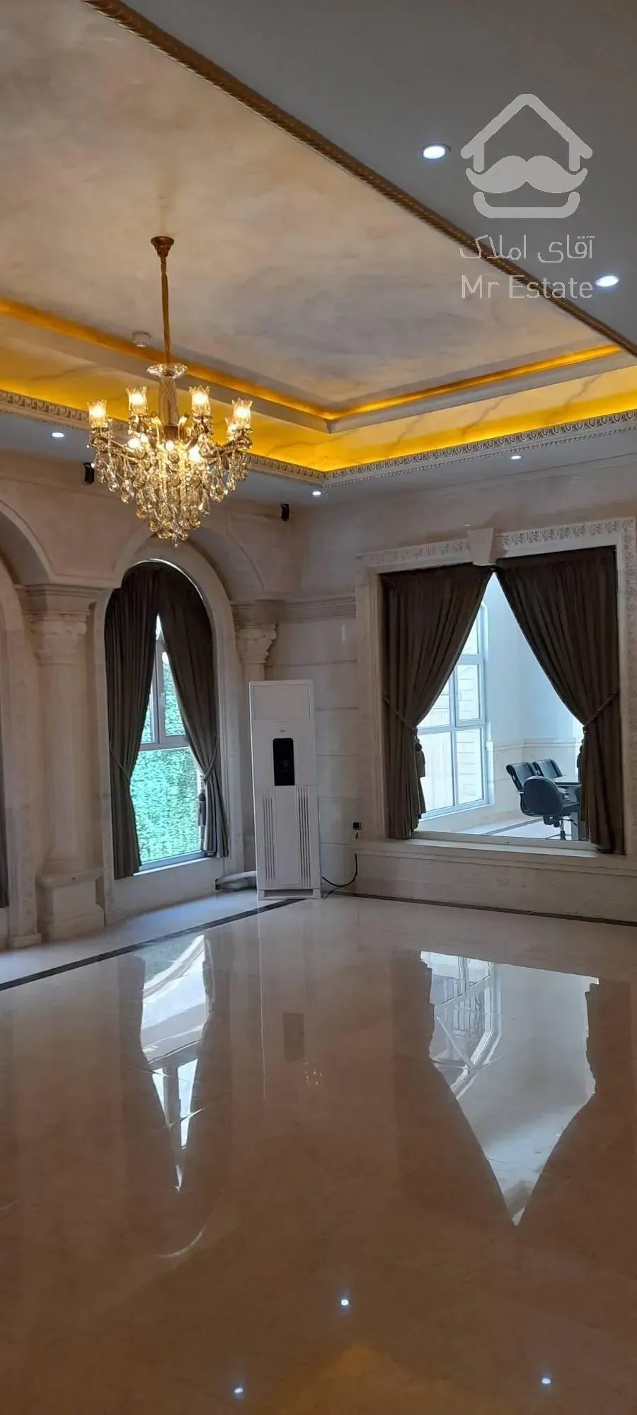 ۲۵۶متر برج باغ  بر سوهانک