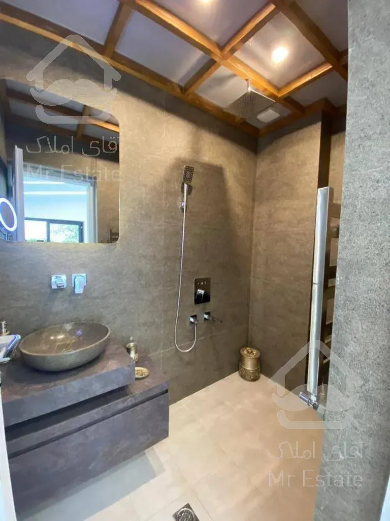 ویلا با تمامی امکانات/منطقه برند/شهرکی مدرن و خاص