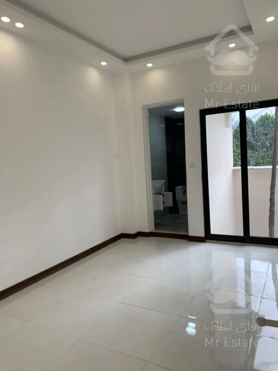 ویلا فلت نما مدرن/مدارک کامل/متریال درجه یک