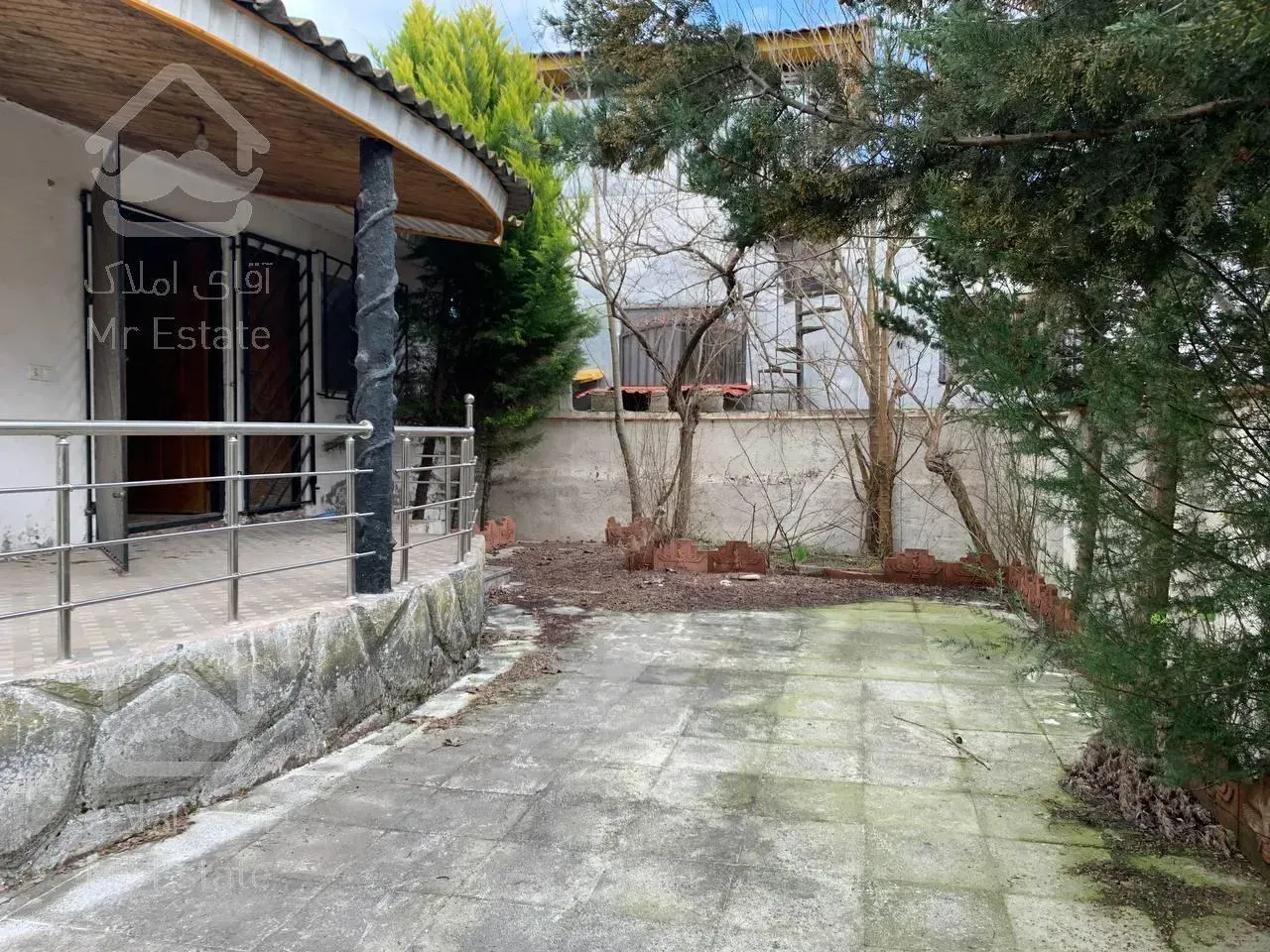 ویلا فلت۲۲۰ متری/سرسبز و دنج/لوکیشن تاپ