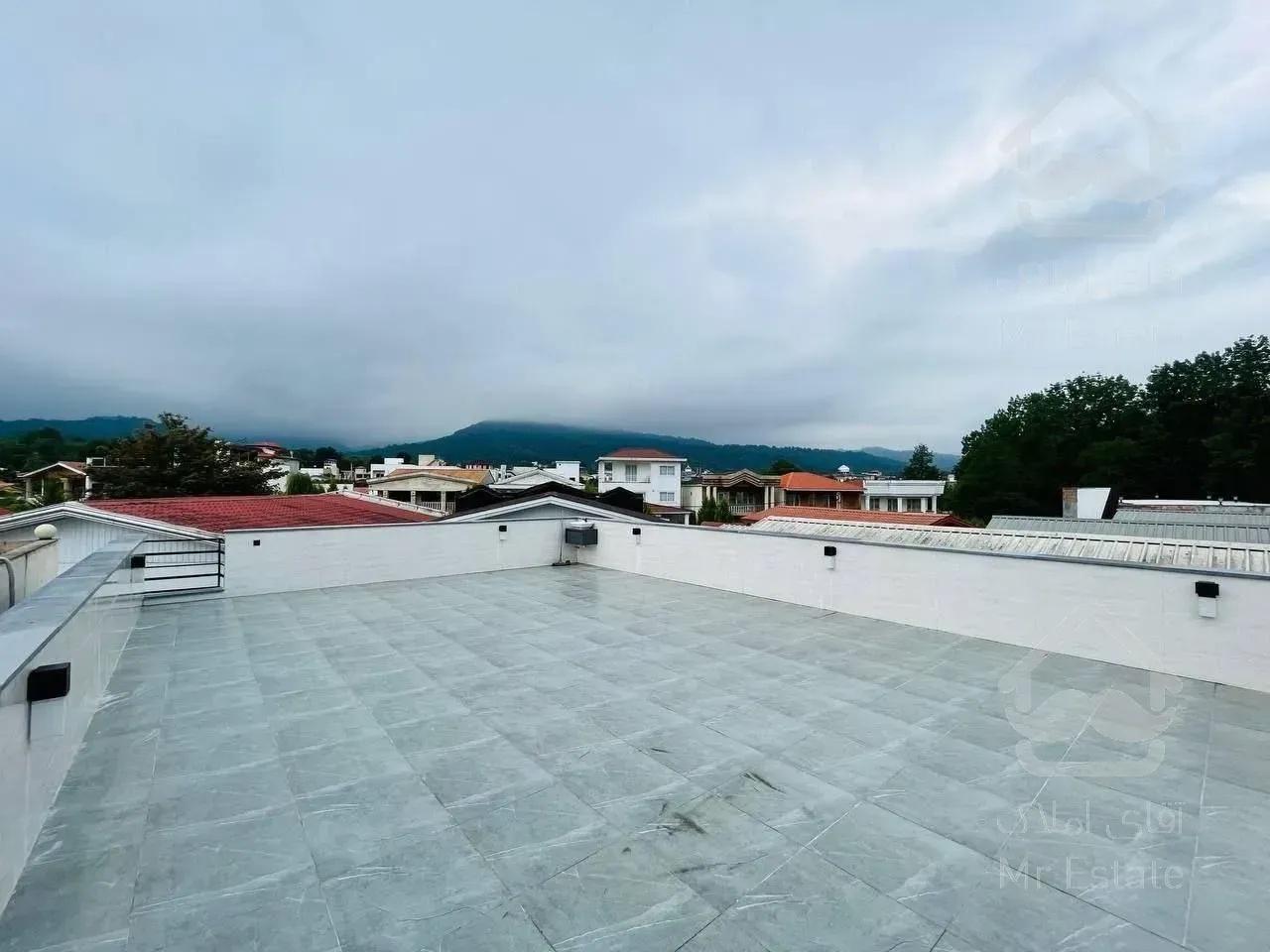 فروش ویلا تریبلکس ۲۵۰ متری در چمستان