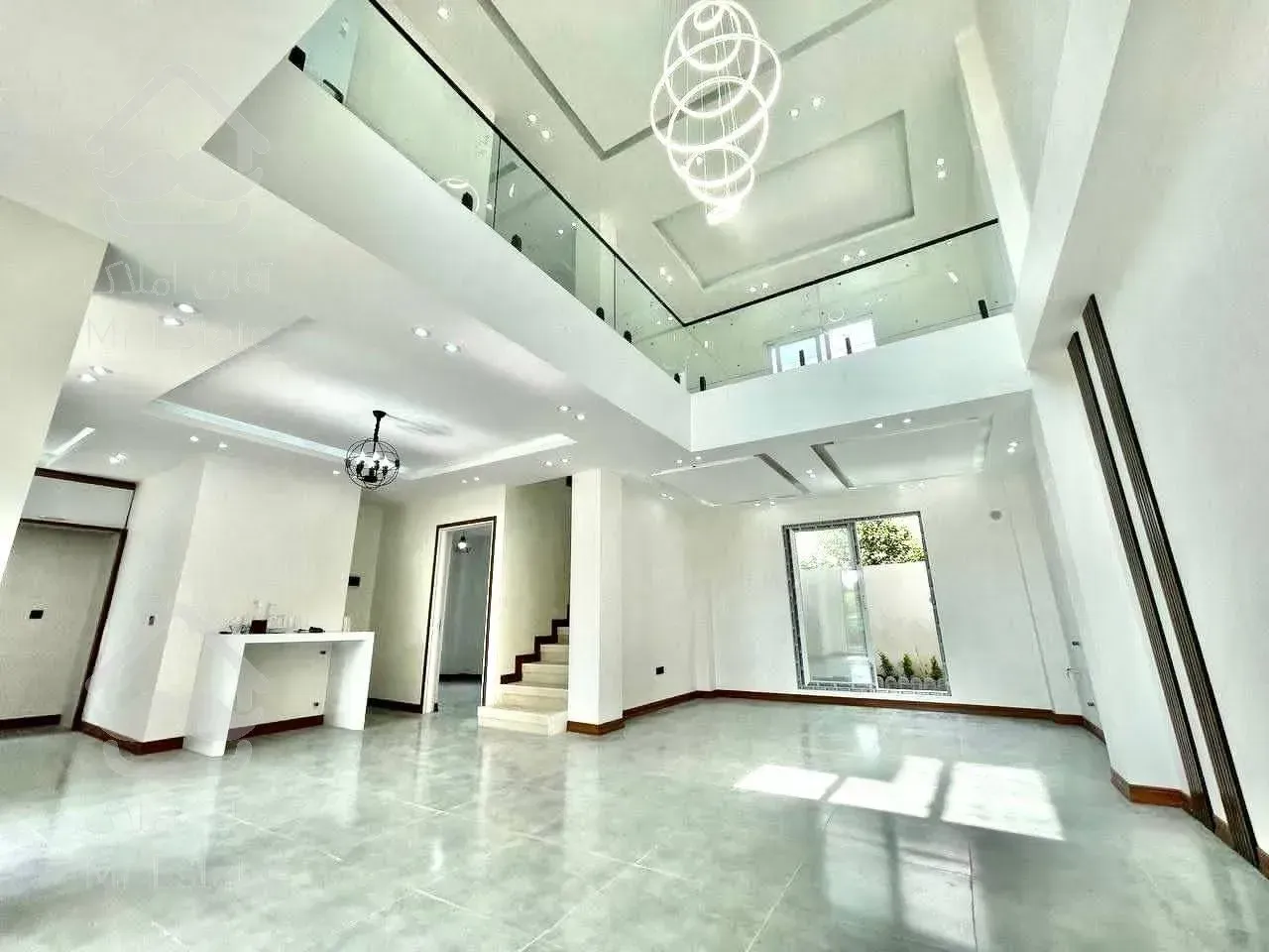 فروش ویلا دوبلکس ۲۲۰ متری در چمستان