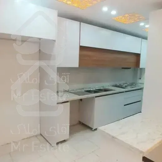 پردیس فاز۱۱ طبقه ۹ جنوب غربی عرصه تسویه بدون مشرف