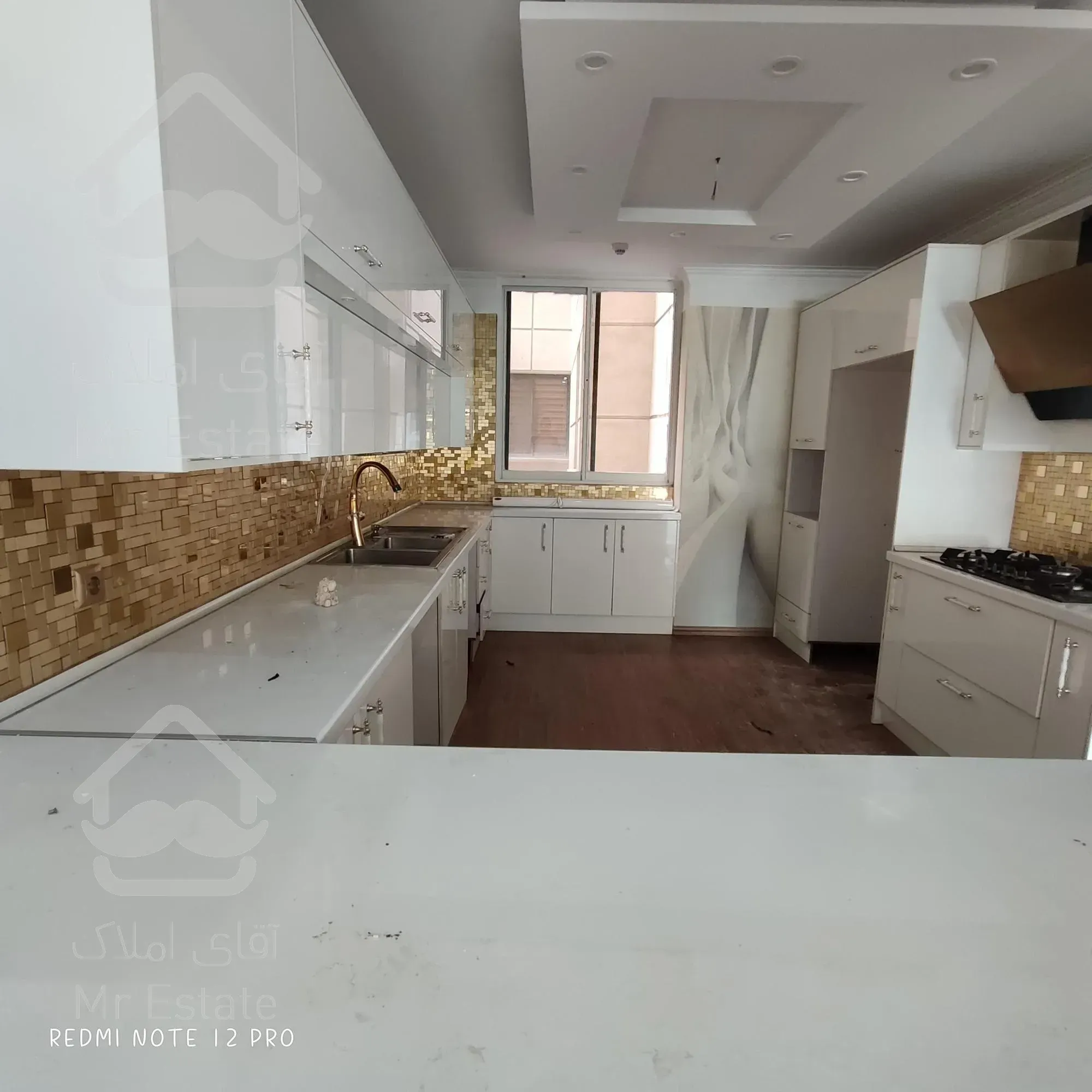 سعادت آباد ۱۴۵متر ۳خواب خوش نقشه ۲پارکینگ