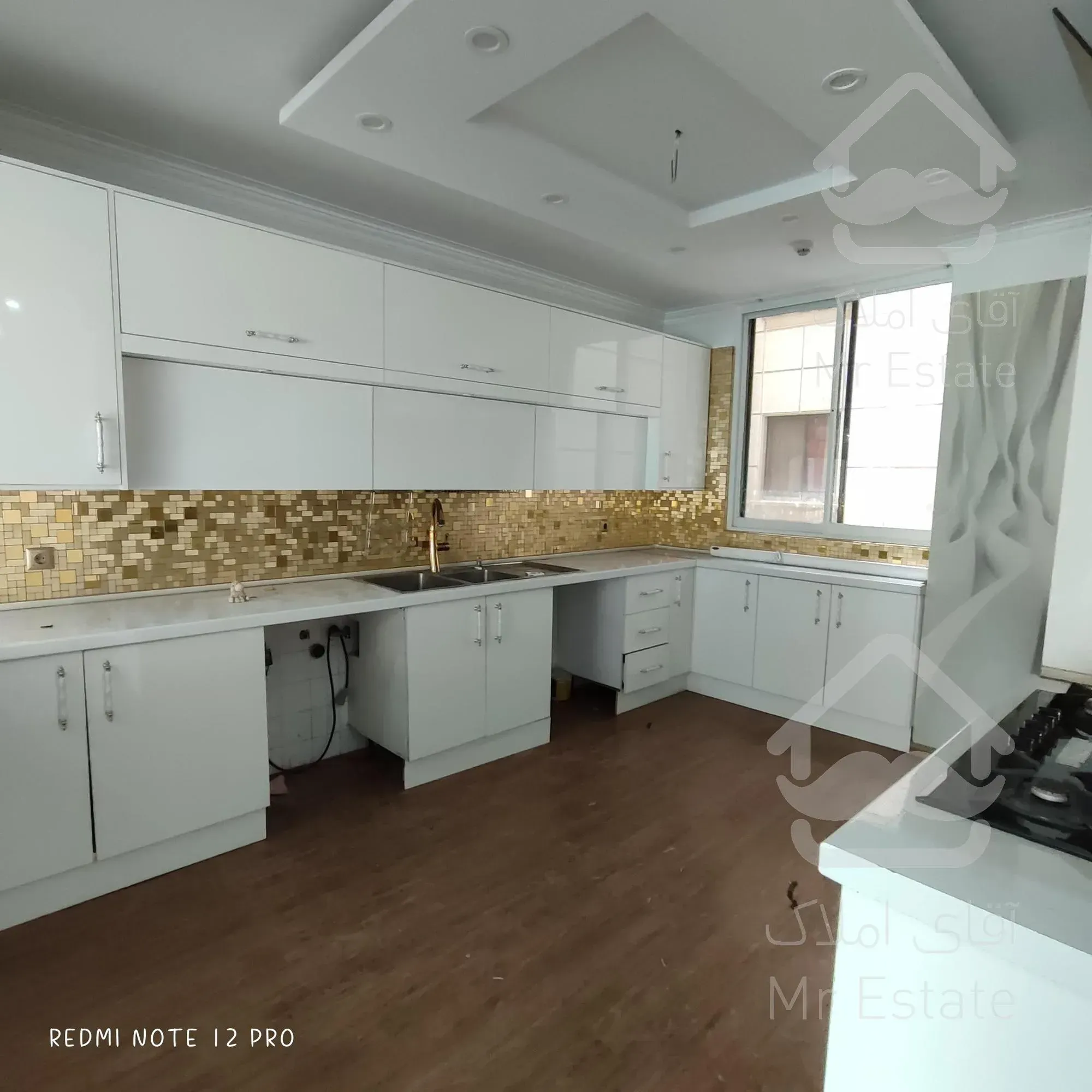 سعادت آباد ۱۴۵متر ۳خواب خوش نقشه ۲پارکینگ