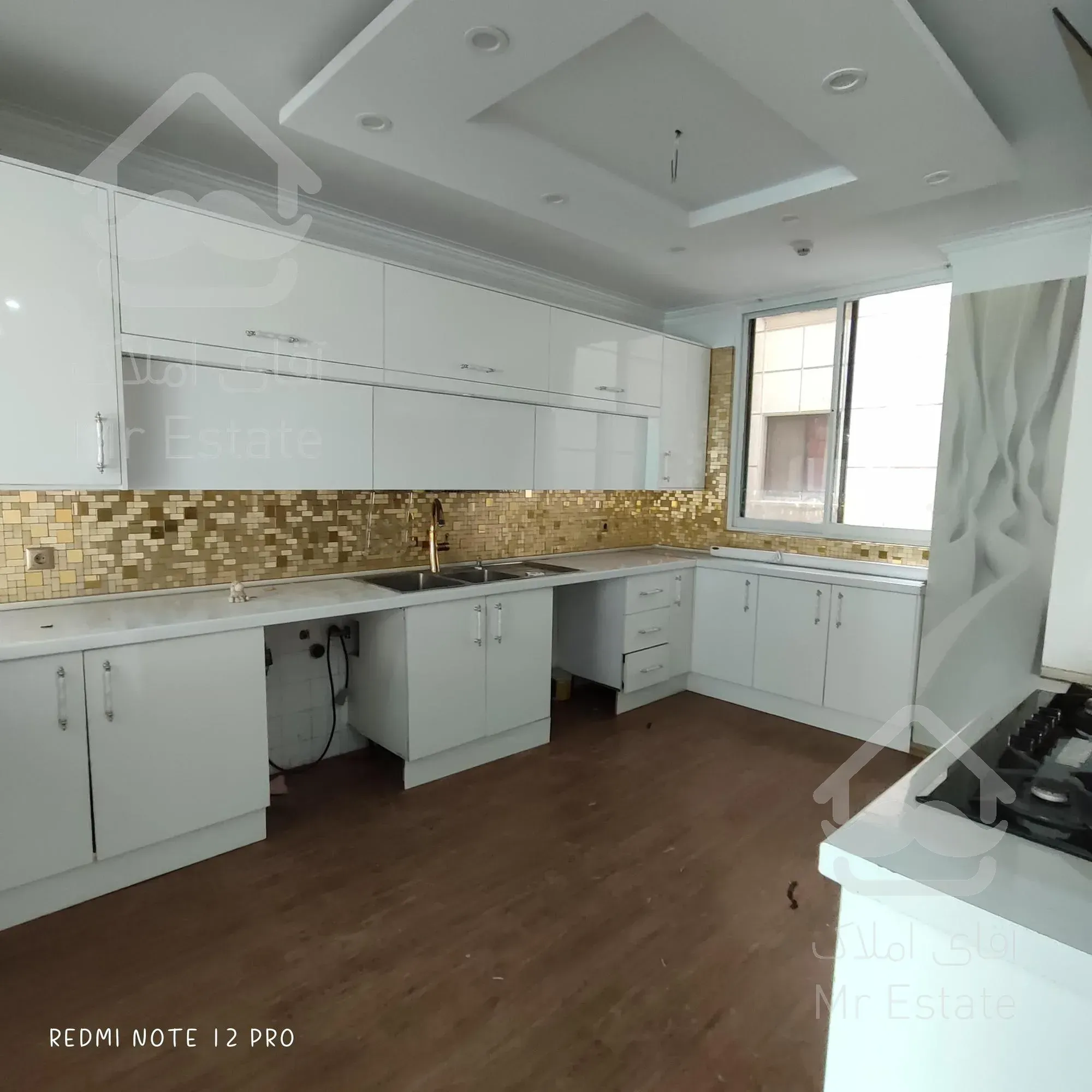 سعادت آباد ۱۴۵متر ۳خواب خوش نقشه/۲پارکینگ