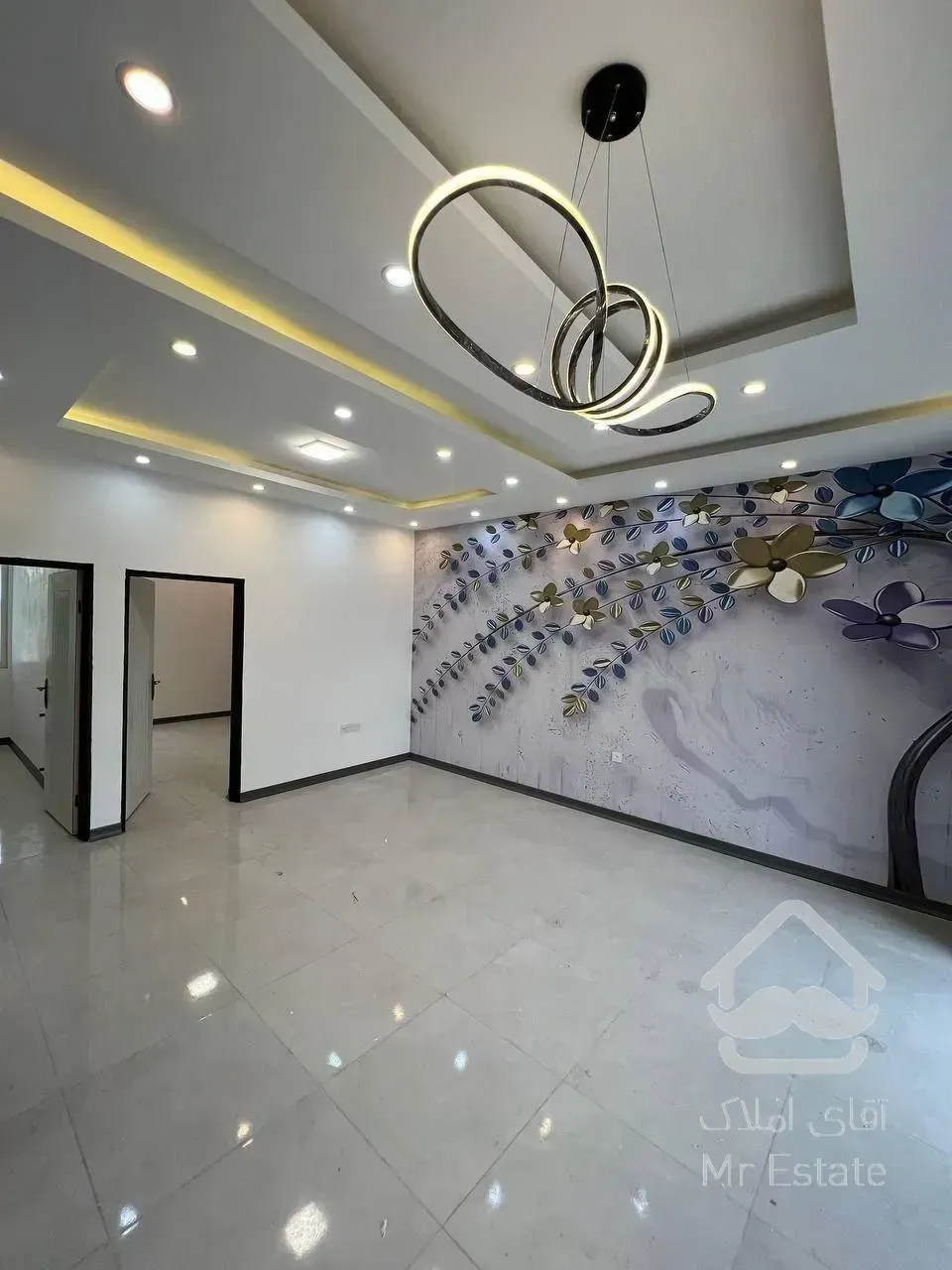 فروش ویلا تریبلکس ۳۰۰ متری در چمستان