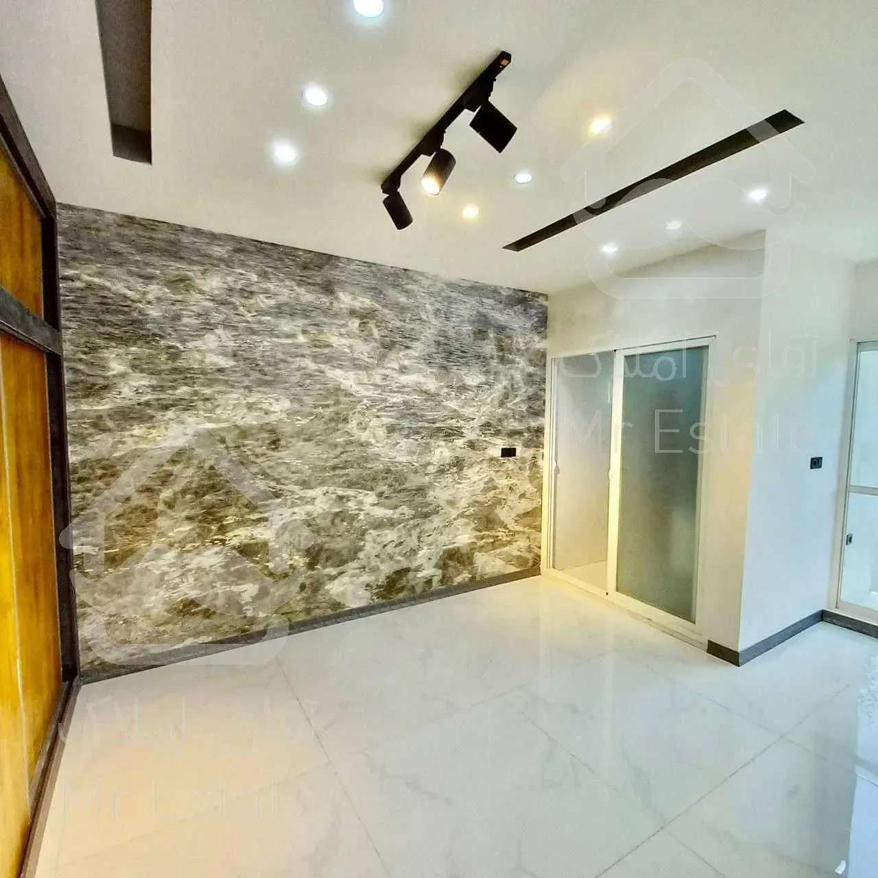 فروش فلت مدرن ۲۲۰ متری در چمستان