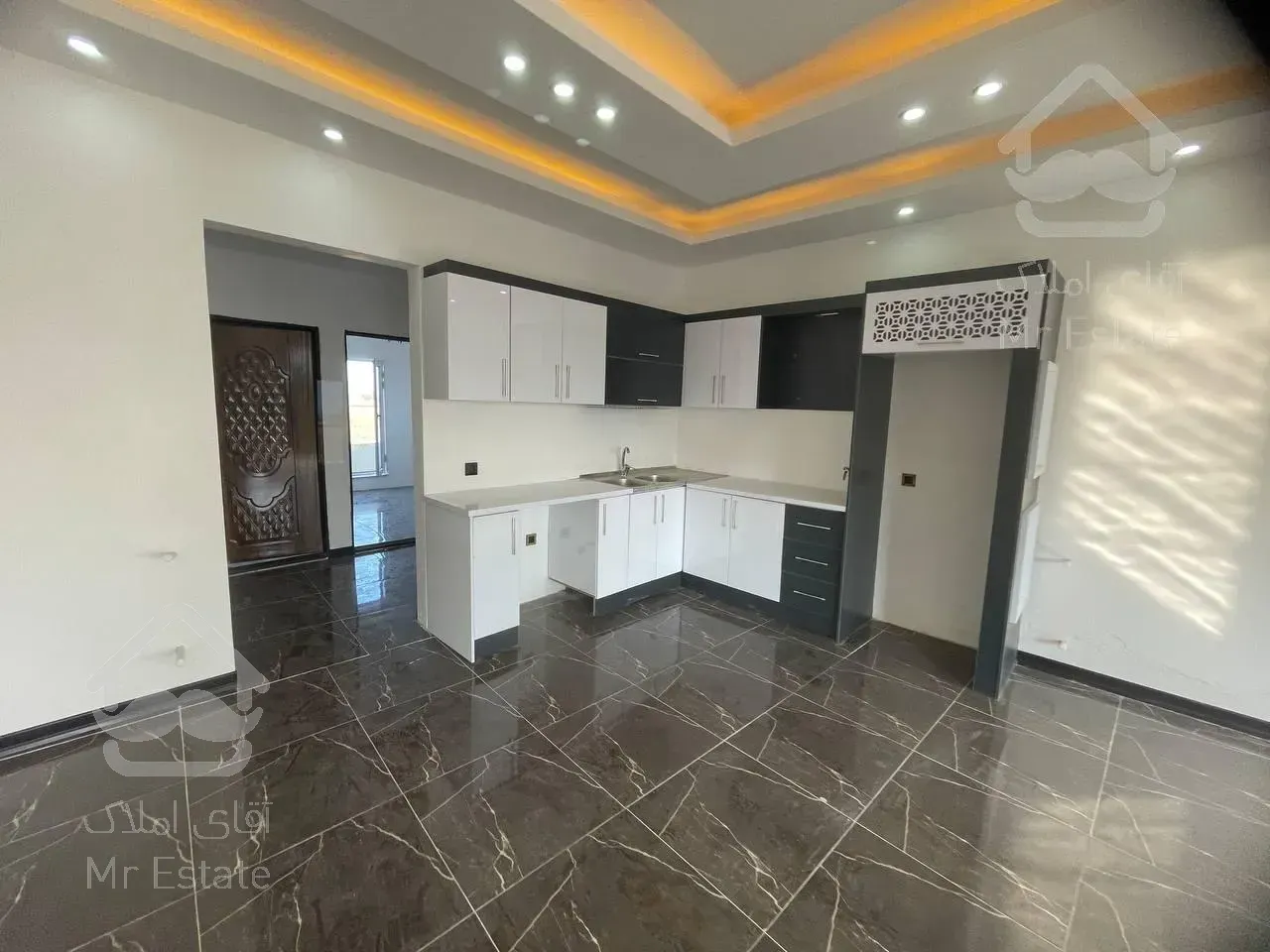 ویلا فلت/مدارک تکمیل/۲خواب مستر