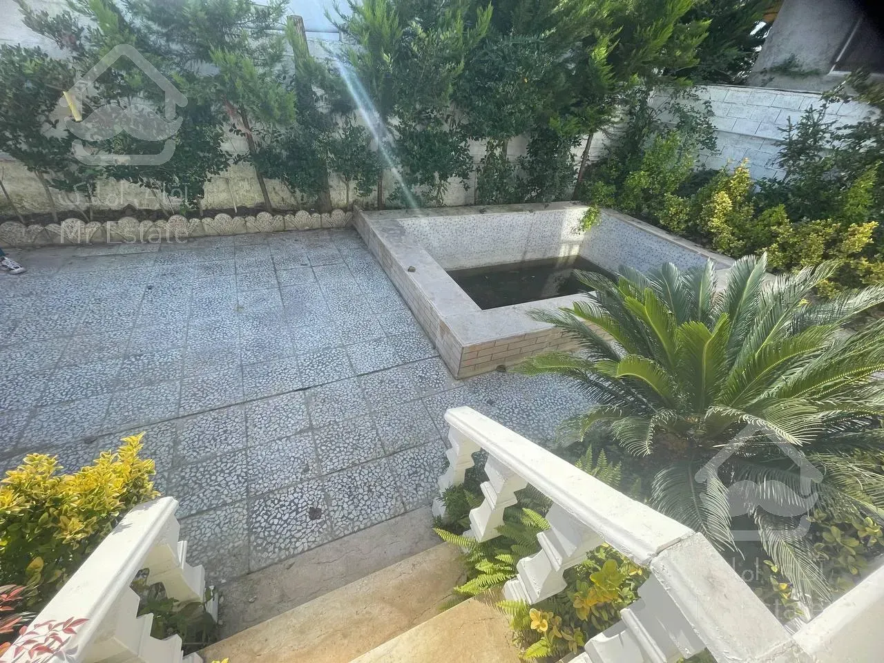 ویلا استخردار/سند تکبرگ/پروانه و پایان کار