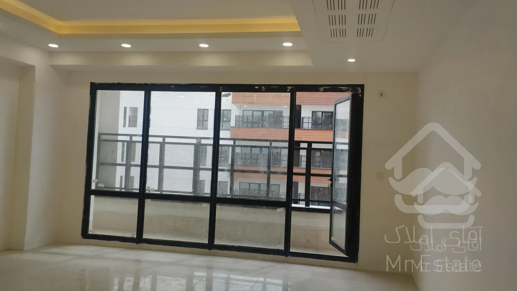 آپارتمان دوخوابه زعفرانیه