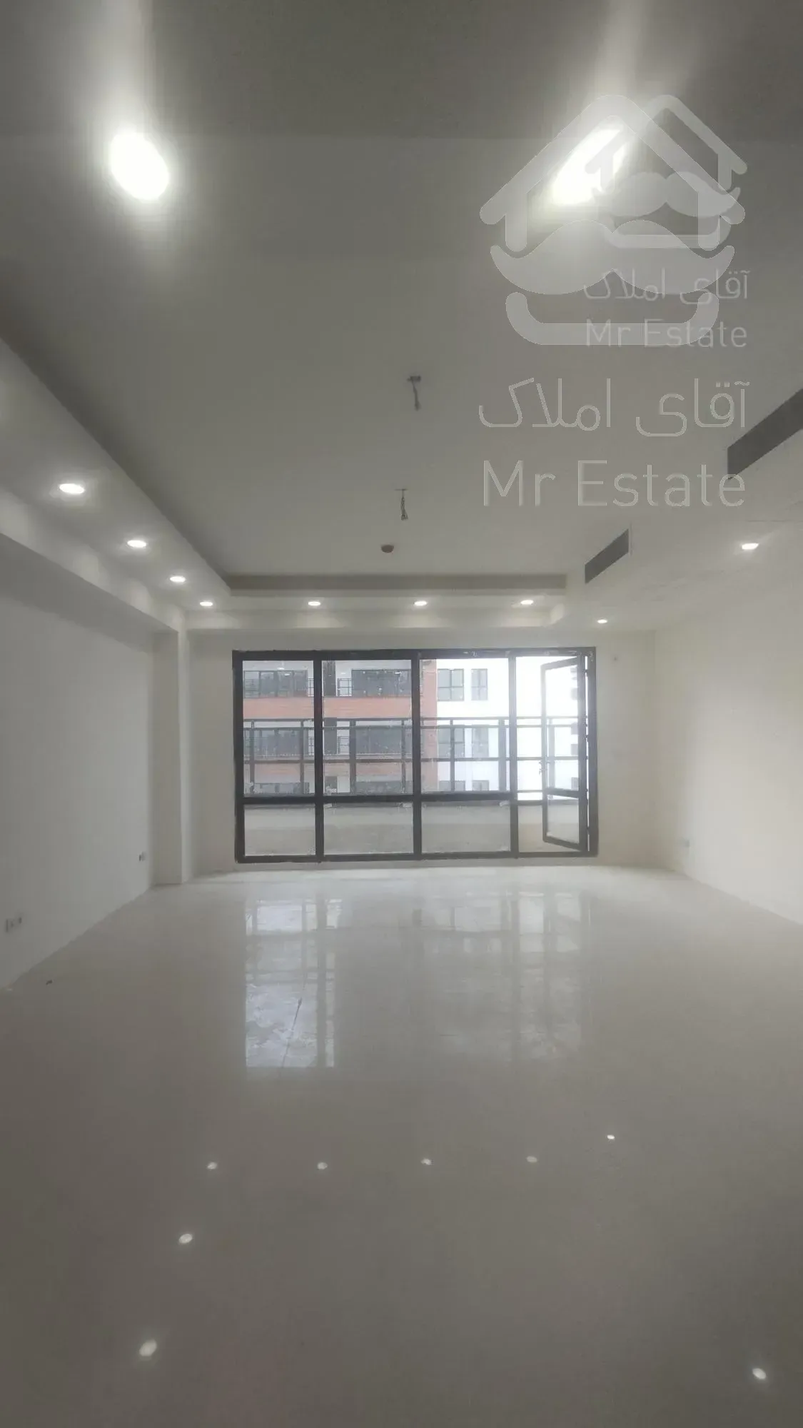 آپارتمان دوخوابه زعفرانیه