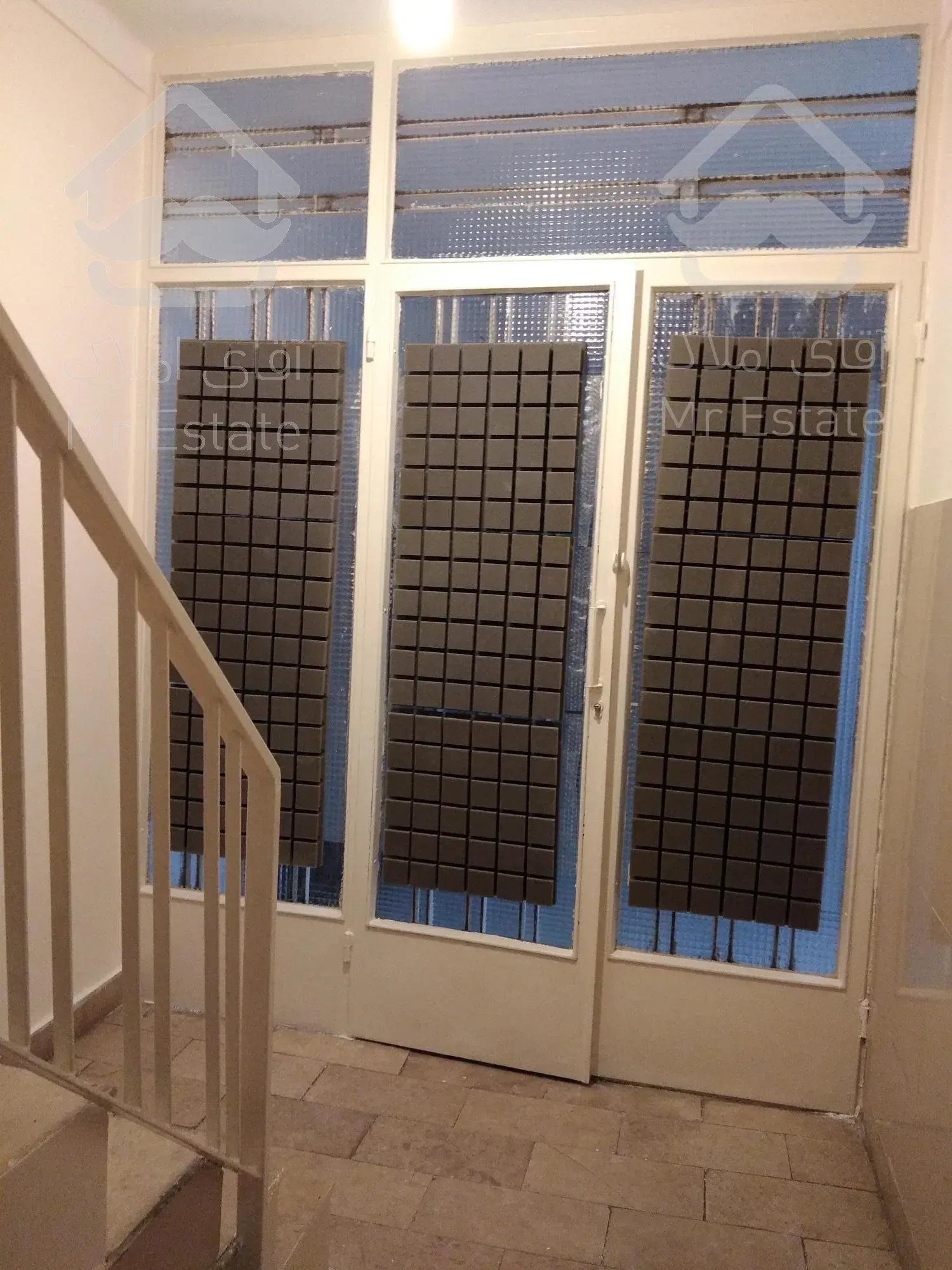 آپارتمان حیات دار