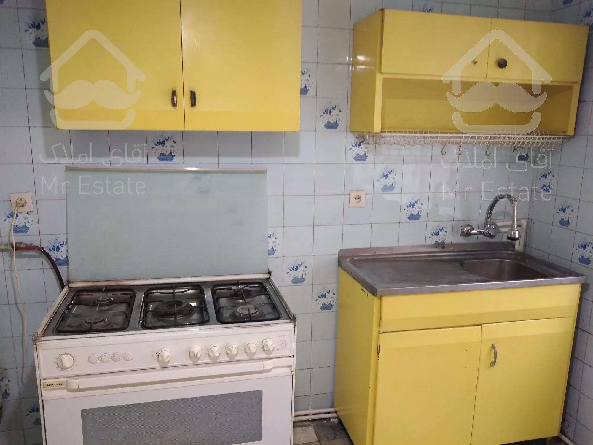 آپارتمان حیات دار