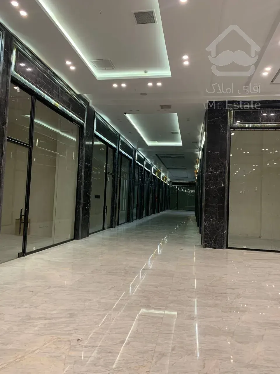 اجاره مغازه 33 متر مغازه با پاخور عالی رونیکا مال هروی