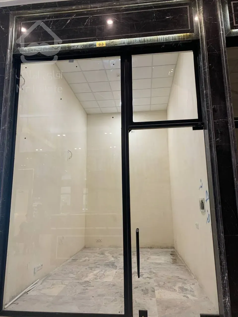 پیش فروش مغازه 18 متری با شرایط اقساطی