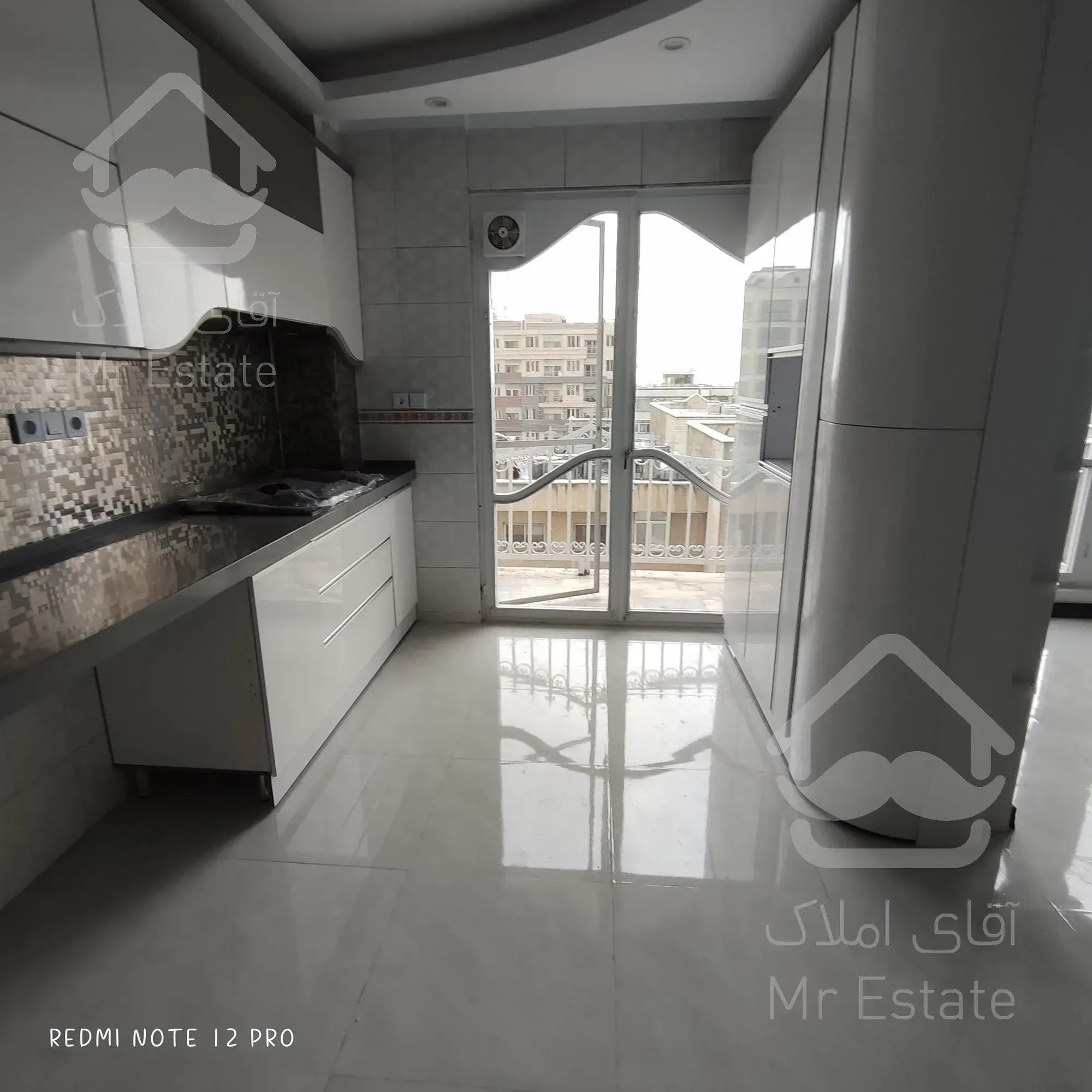 شهرک غرب ۱۴۵متر ۳خواب  تاپ لوکیشن