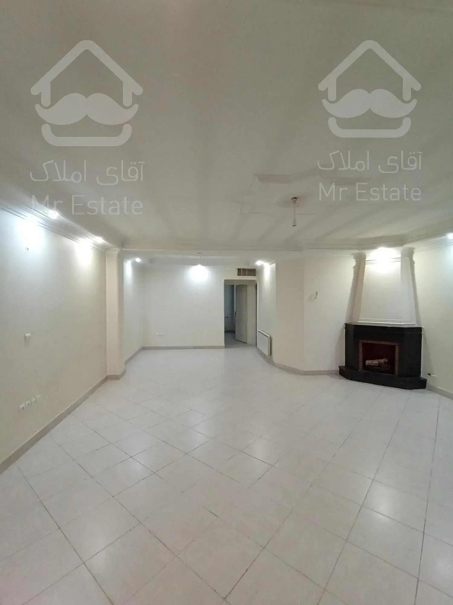 ۱۲۰متر دو خوابه طبقه سوم با دو پارکینگ