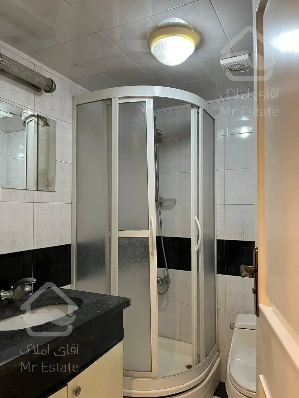 آپارتمان ۲۰۰ متر کامرانیه شمالی