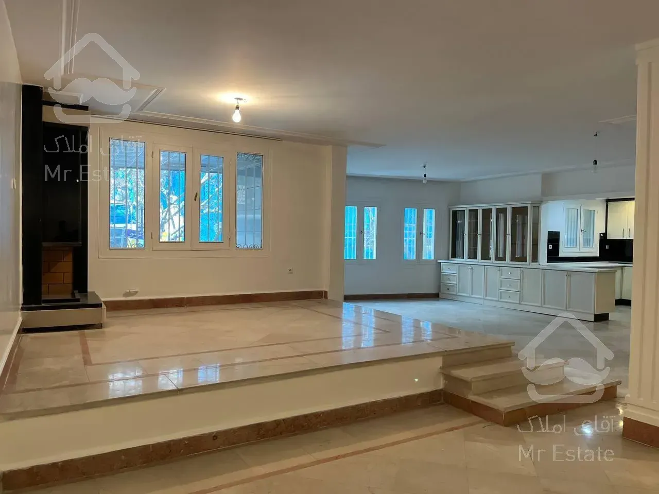 آپارتمان ۲۰۰ متر کامرانیه شمالی