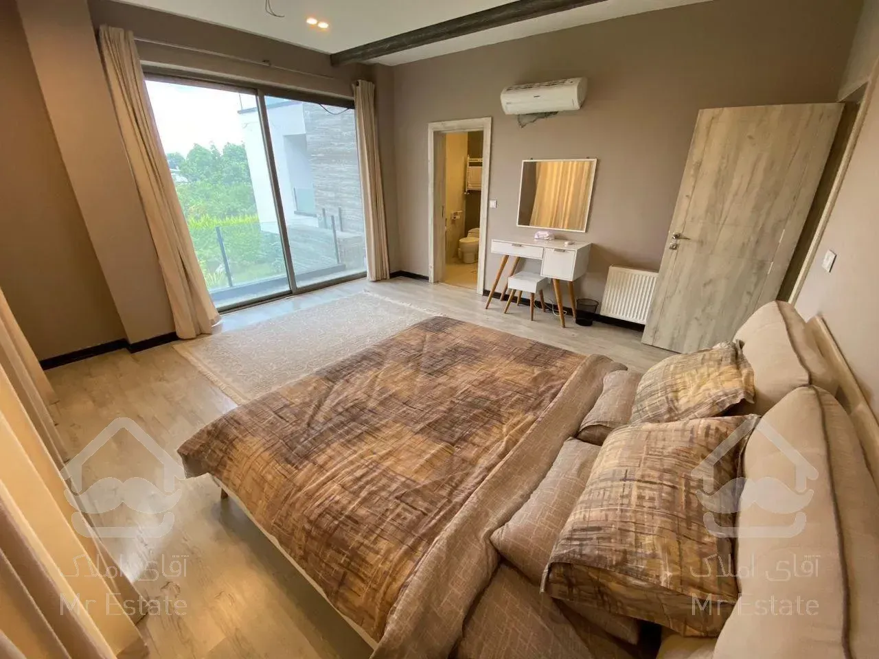 ویلا شهرک برند ونوش فروشی