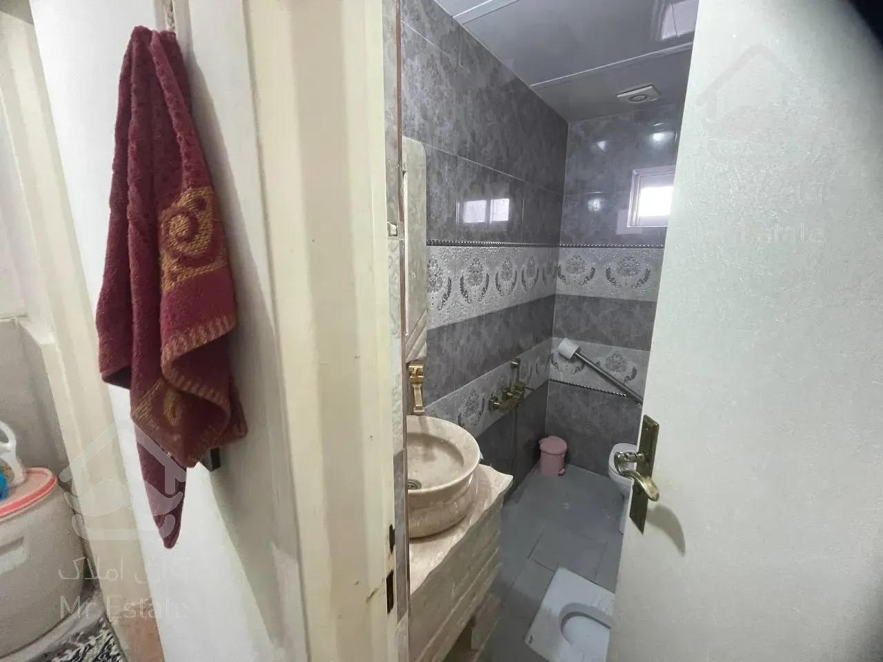 ویلا فلت مدرن/ زیر قیمت/ منطقه سرسبز