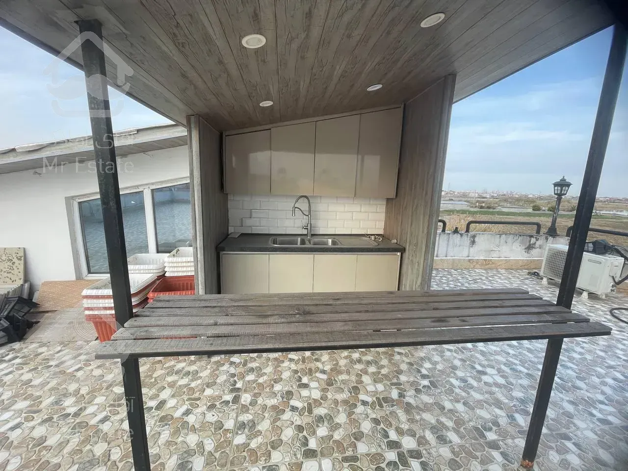 ویلاتریبلکس لاکچری با موقعیت اکازیون