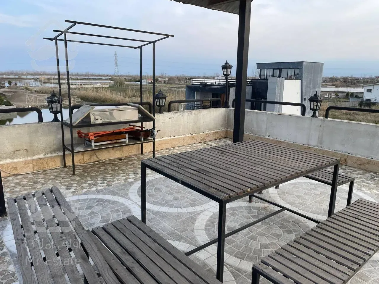 ویلاتریبلکس لاکچری با موقعیت اکازیون