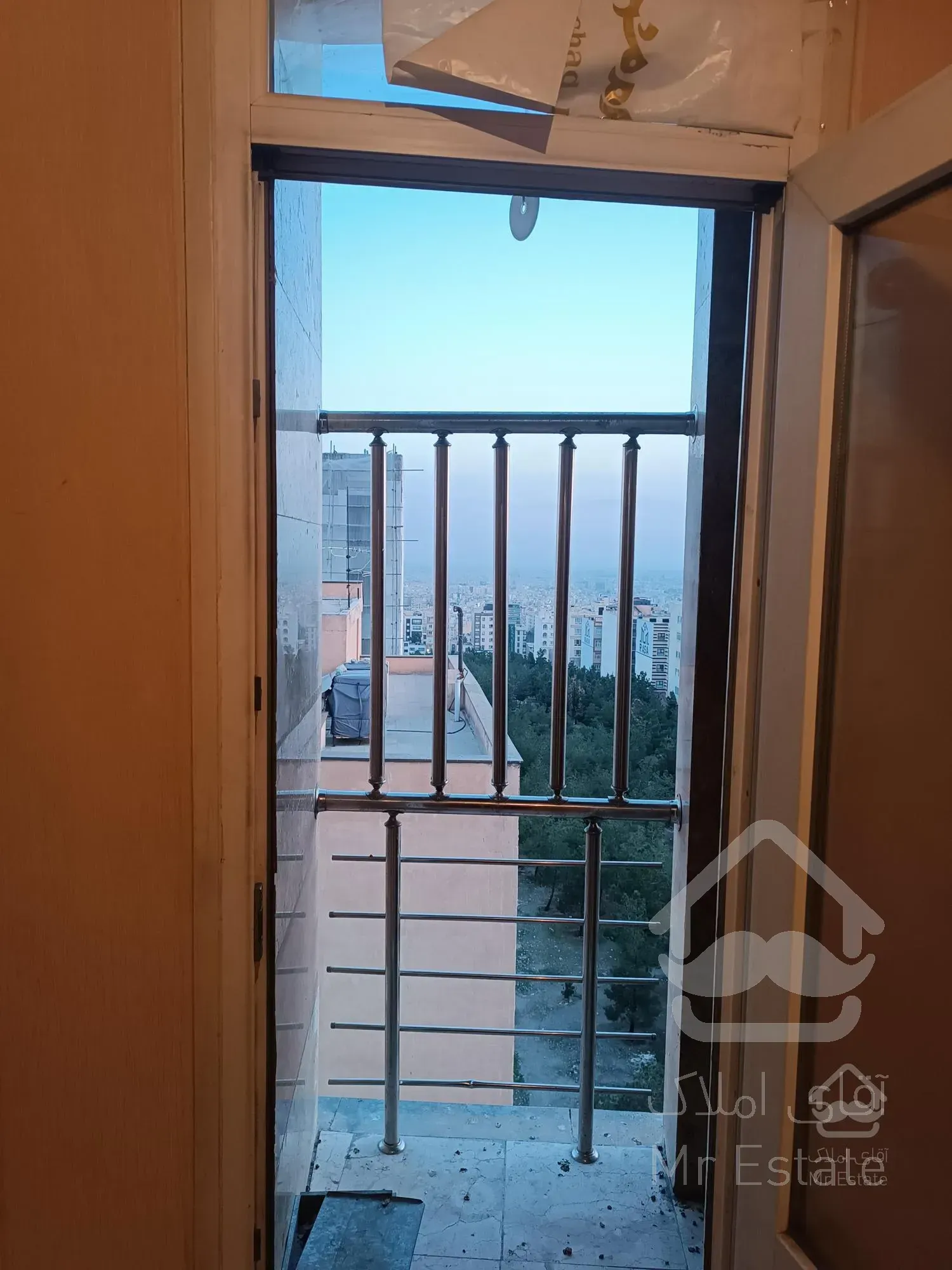 ۷۸ متر / فول امکانات / مناسب زوج های جوان