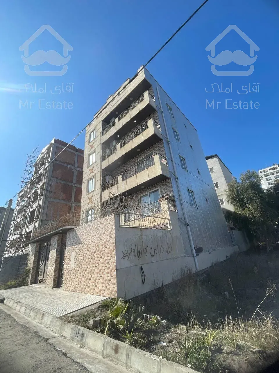 واحد ۱۰۴ متری/طبقه ۲/محموداباد