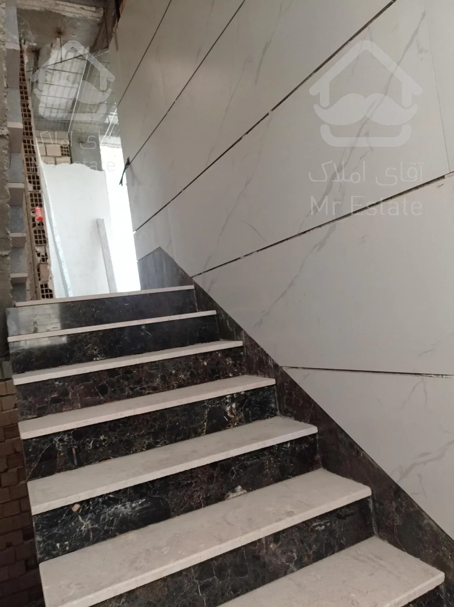 آپارتمان/۸۵متری/دوخواب/جنوبی/وحیدیه