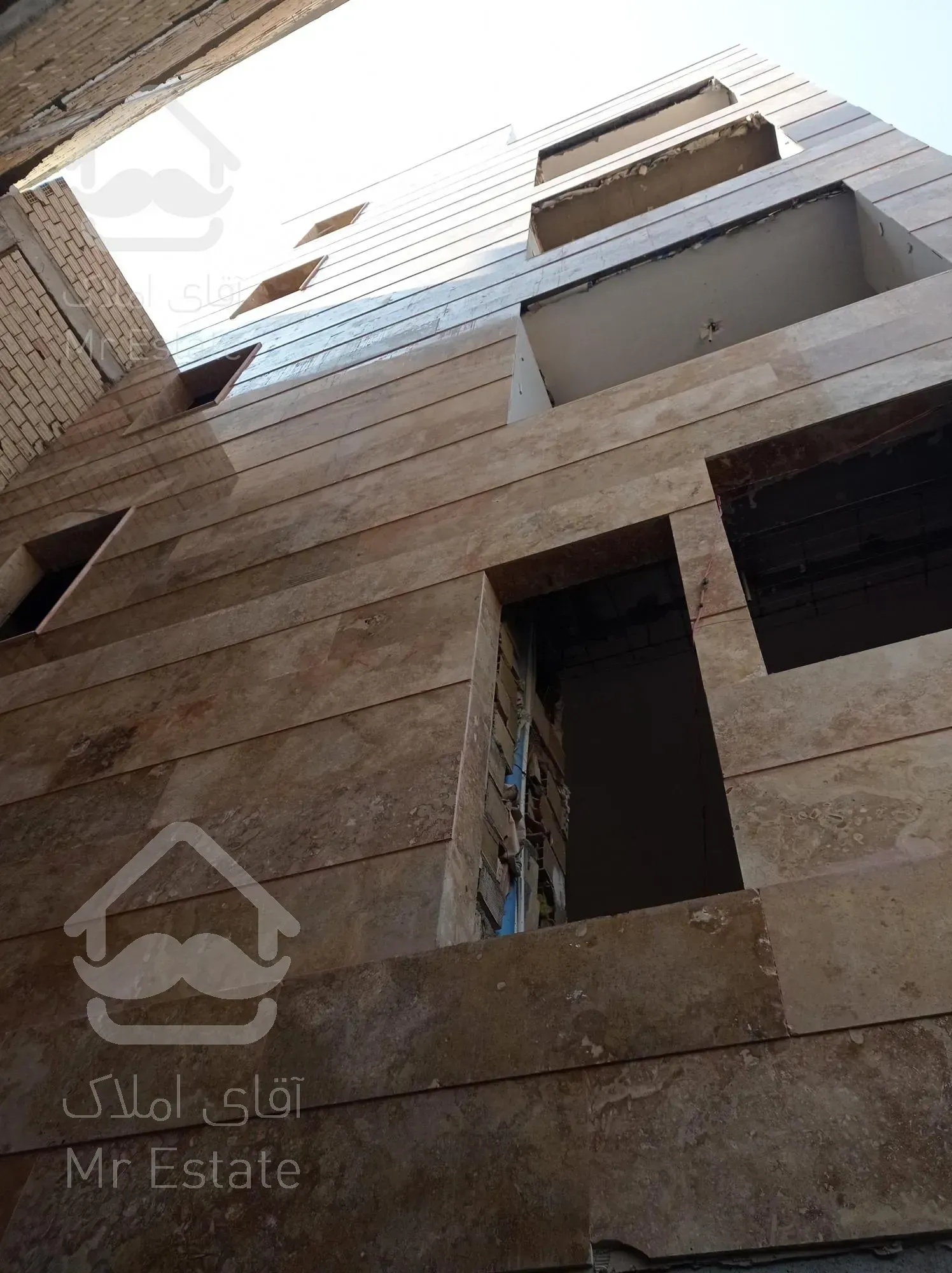 آپارتمان/۹۵متری/دوخواب/جنوبی/وحیدیه