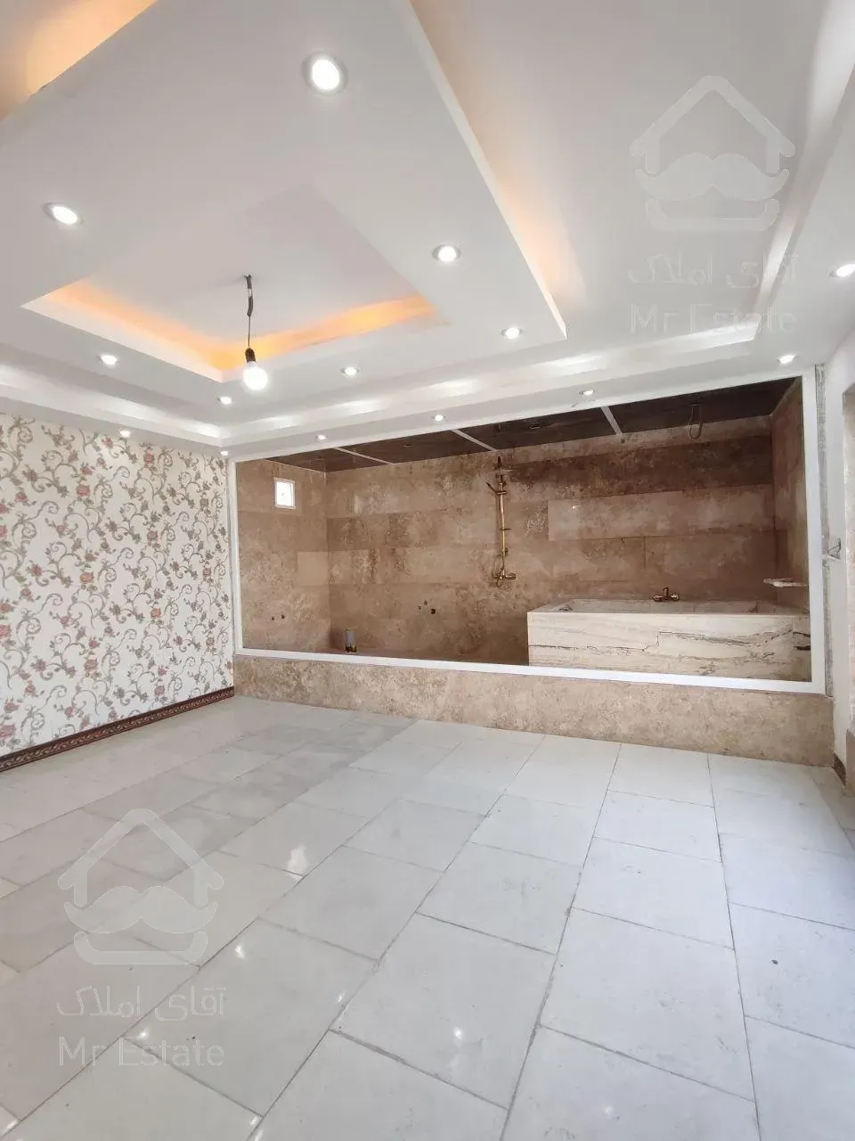 دوبلکس استخردار/سند تکبرگ