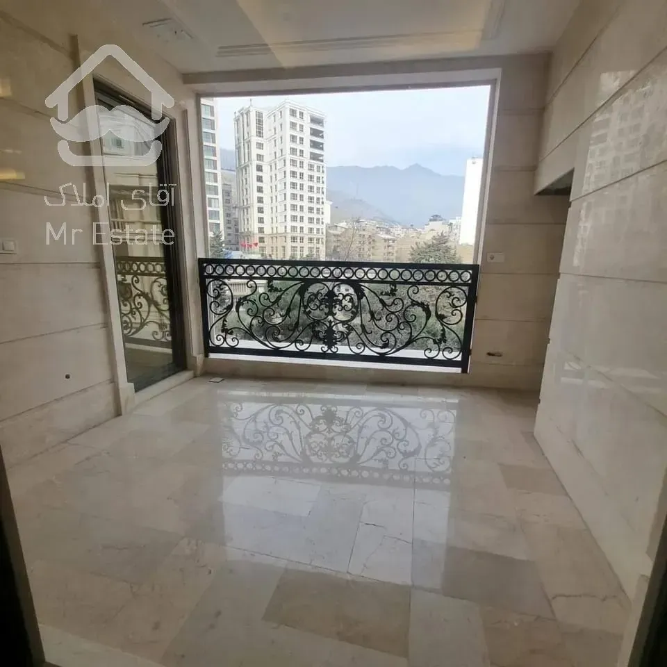 شهرک غرب ۱۳۰متر ۳خواب