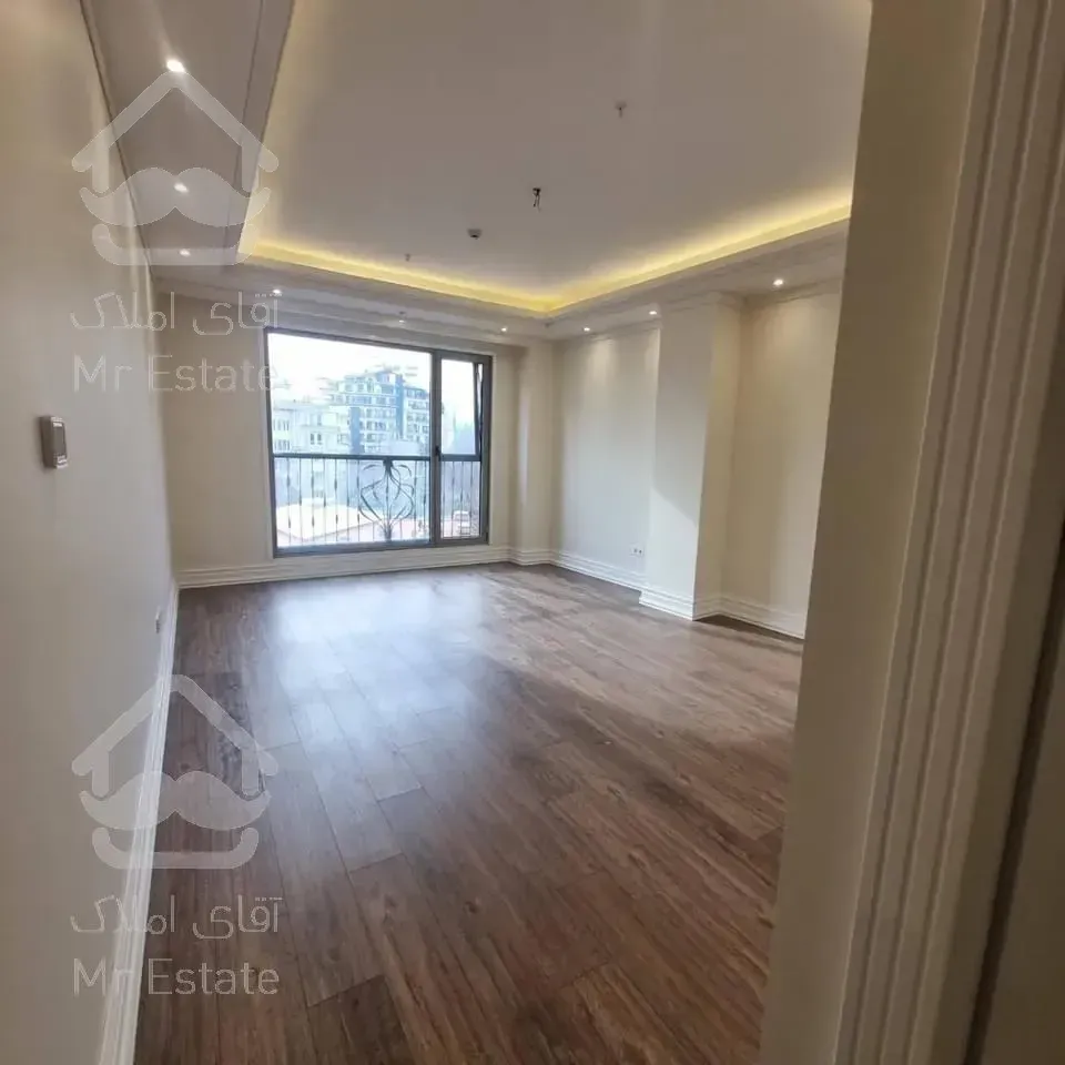 شهرک غرب ۱۳۰متر ۳خواب